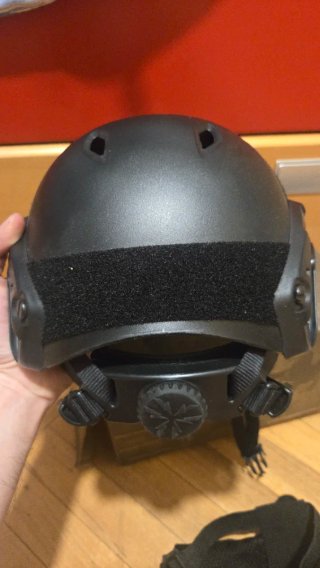Casco Táctico Emerson + accesorios