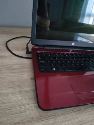 Portátil HP Intel Core i5 Rojo