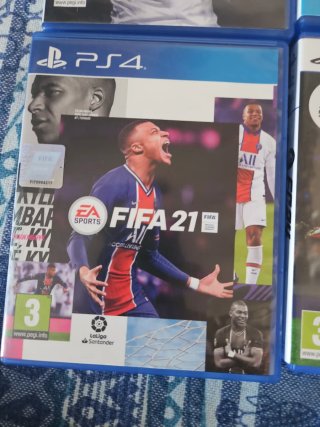 Lote FIFA PS4 y PS5