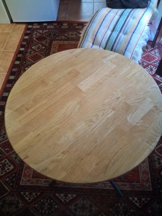 Tavolo rotondo in legno massello pieghevole