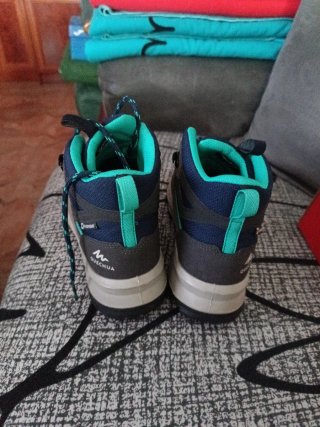Botas de montaña Quechua MH500 impermeables nuevas