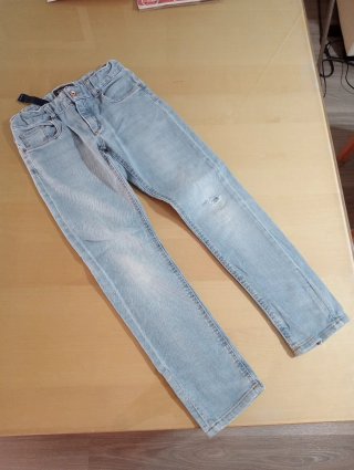 Pantalones vaqueros y de tela talla 7-8 años