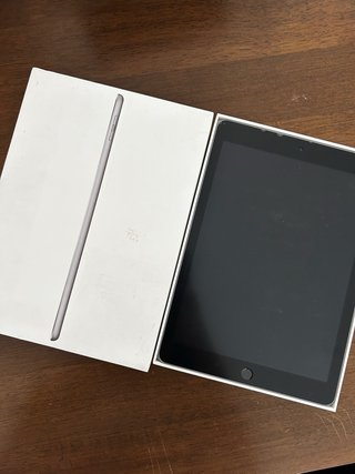iPad 6ª Gen 32GB Wi-Fi Gris Espacial