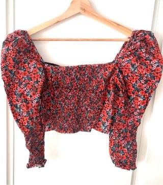 Top Floral Mangas Abullonadas Zara