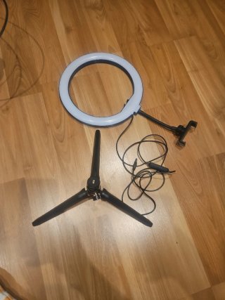 Aro de luz LED para móvil con trípode