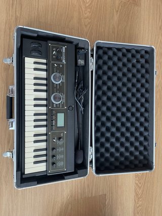 Sintetizador Korg microKORG XL+