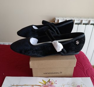 Merceditas terciopelo negro Vanessa Wu T.38
