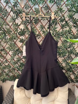 Vestido negro corto