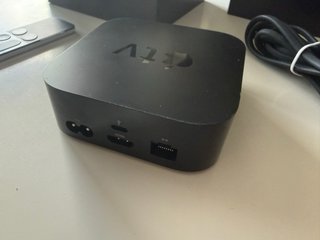 Apple TV HD 32Gb A1625 + cable HDMI