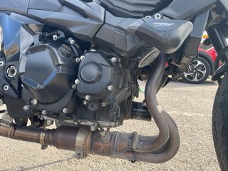 Kawasaki Z800 2017 Negra/Roja 35.000 Km