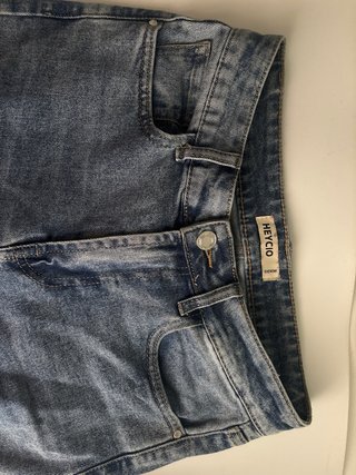 Pantalón vaquero campana azul