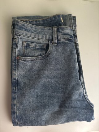 Pantalón vaquero campana azul