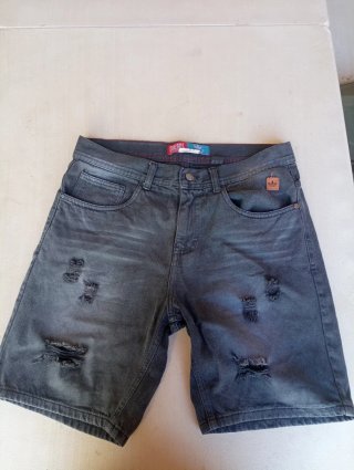 Bermudas Diesel - Adidas grises desgastadas