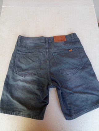 Bermudas Diesel - Adidas grises desgastadas