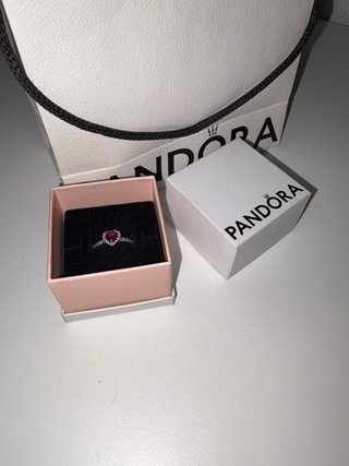 Anillo Pandora Corazón Rojo y Circonitas