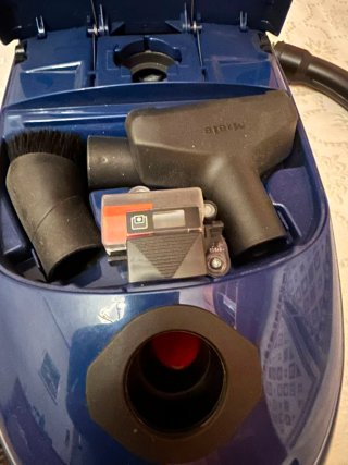 Aspirador Miele HyClean con bolsa
