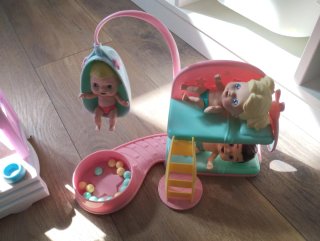 Pack Casa Amicicci + Hora Dormir + 4 Muñecos