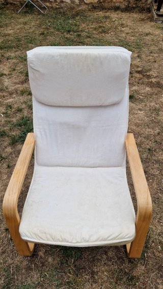 Sillón Ikea beige madera