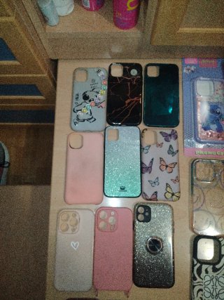 Fundas iPhone 11 y 14pro.todas 10euros