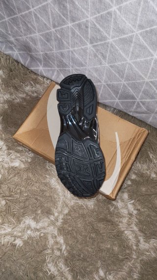 ASICS GEL-KAYANO 14 - Sin estrenar
