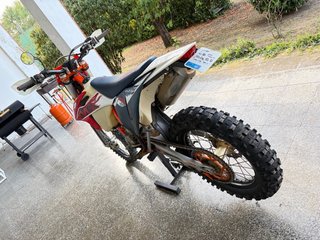 KTM 250 EXC-F Six Days, edición especial Francia