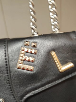 Bolso Gaelle Paris Negro y Dorado