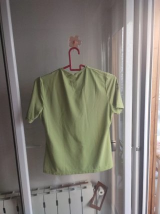 Uniforme peluquería negro y verde talla única