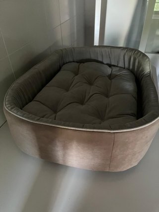 Cuna para perro mediano casi nueva