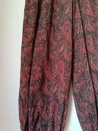 Pantalón bombacho Zara estampado