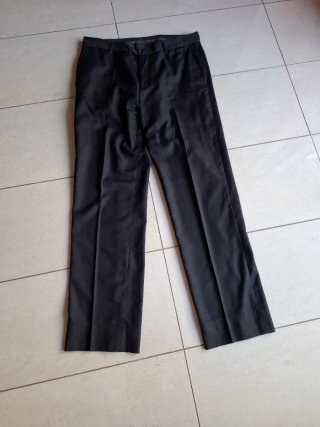 Pantalón negro formal