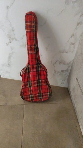 Guitarra Alhambra Vintage (Años 70) + Funda