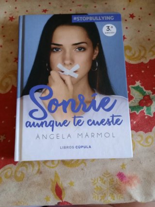Sonríe aunque te cueste