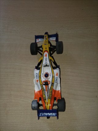 Coche F1 Renault ING EXCALESTRIC FERNANDO A. 2009