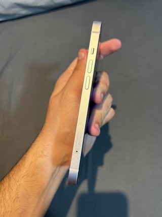 iPhone 13 128GB Plata Muy Buen Estado