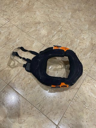 Collarin ortopedico