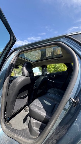 Volvo V40 2012