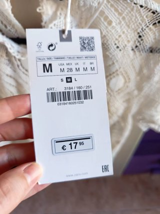 Blusa Zara encaje blanco
