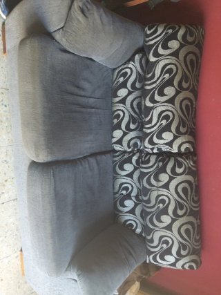 Sofá de 2 plazas gris