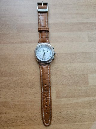 Reloj Swatch Irony Cronógrafo Marrón/Plata