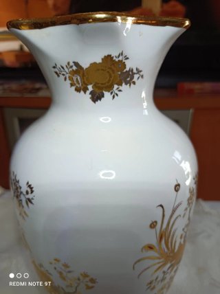 Jarrón Vintage Porcelana Fina Oro y Blanco