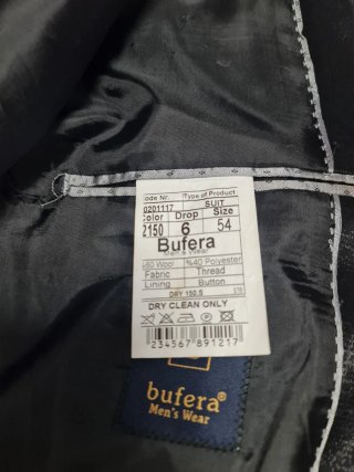 Traje de hombre negro y blanco