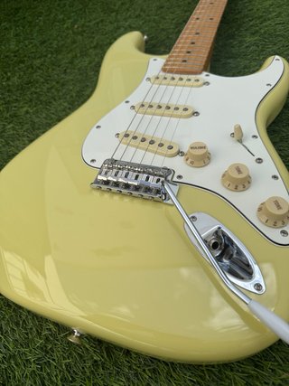 Fender Stratocaster Player II con mejora