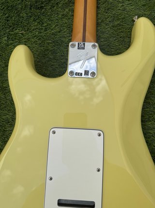 Fender Stratocaster Player II con mejora
