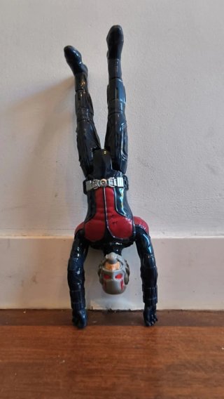 Muñecos Superhéroes y Personajes Varios