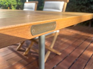 Conjunto de mesa y sillas teca-metal GreenDesign