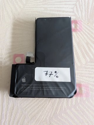Batería Apple iPhone 15 Pro 77%