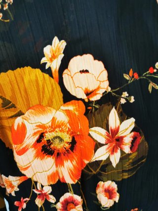 Vestido Zara floral talla S