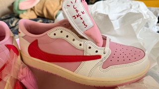 Air Jordan 1 Low x Travis Scott Tropical Pink