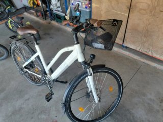 Bicicleta NCM Milano 28 Trekking E-Bike 48V