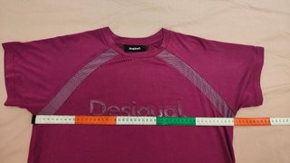 Camiseta deportiva Desigual Talle M